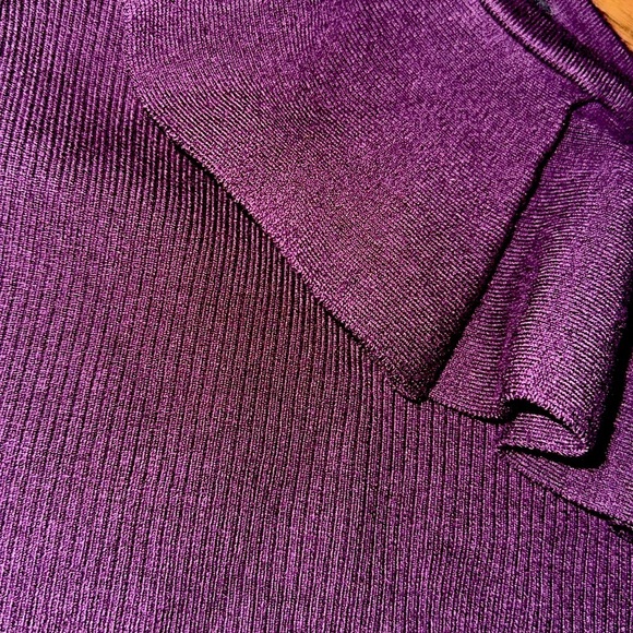 EXPRESS Ruffle sweater one shoulder NWT - Picture 4 of 4